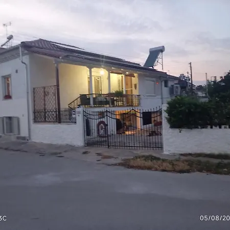 Jennys Vintage - Motorcycle Friendly *