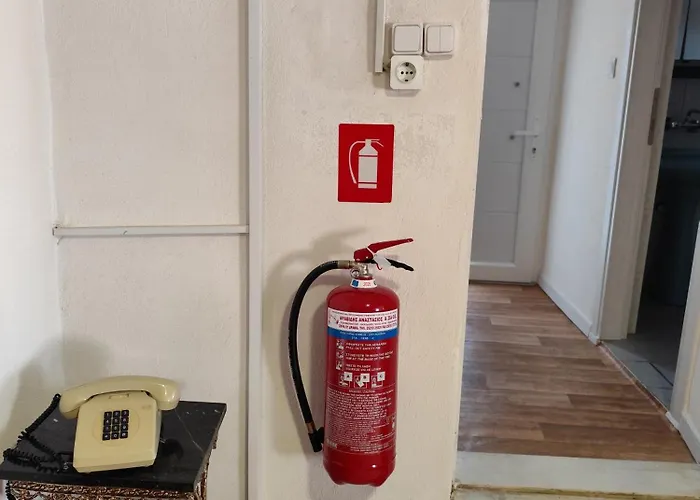 Jennys Vintage - Motorcycle Friendly Appartement *